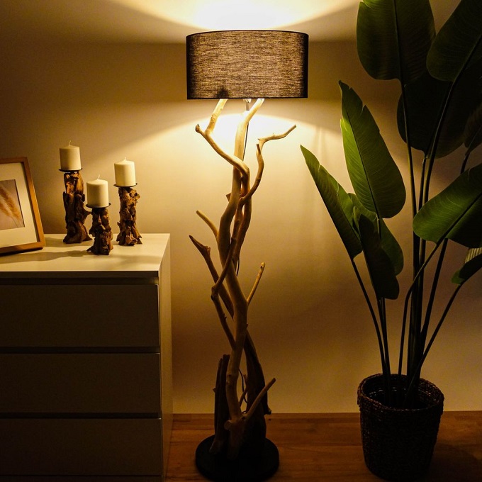 Auswahl eines Lampenschirms für Stehlampen