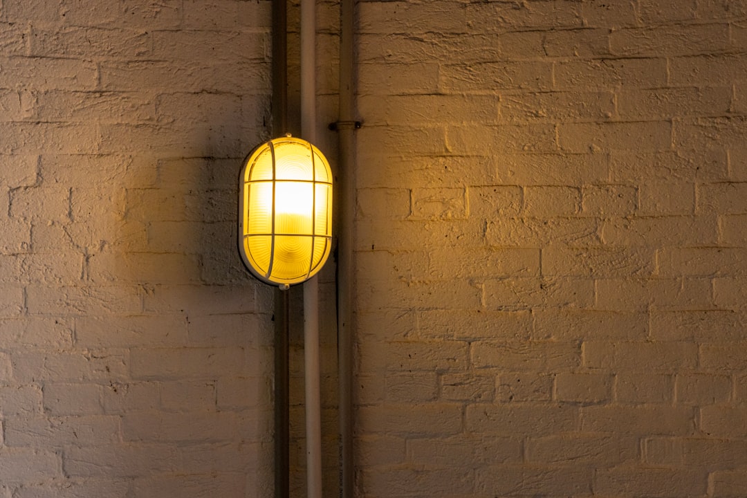 Photo Fallon wall lamp